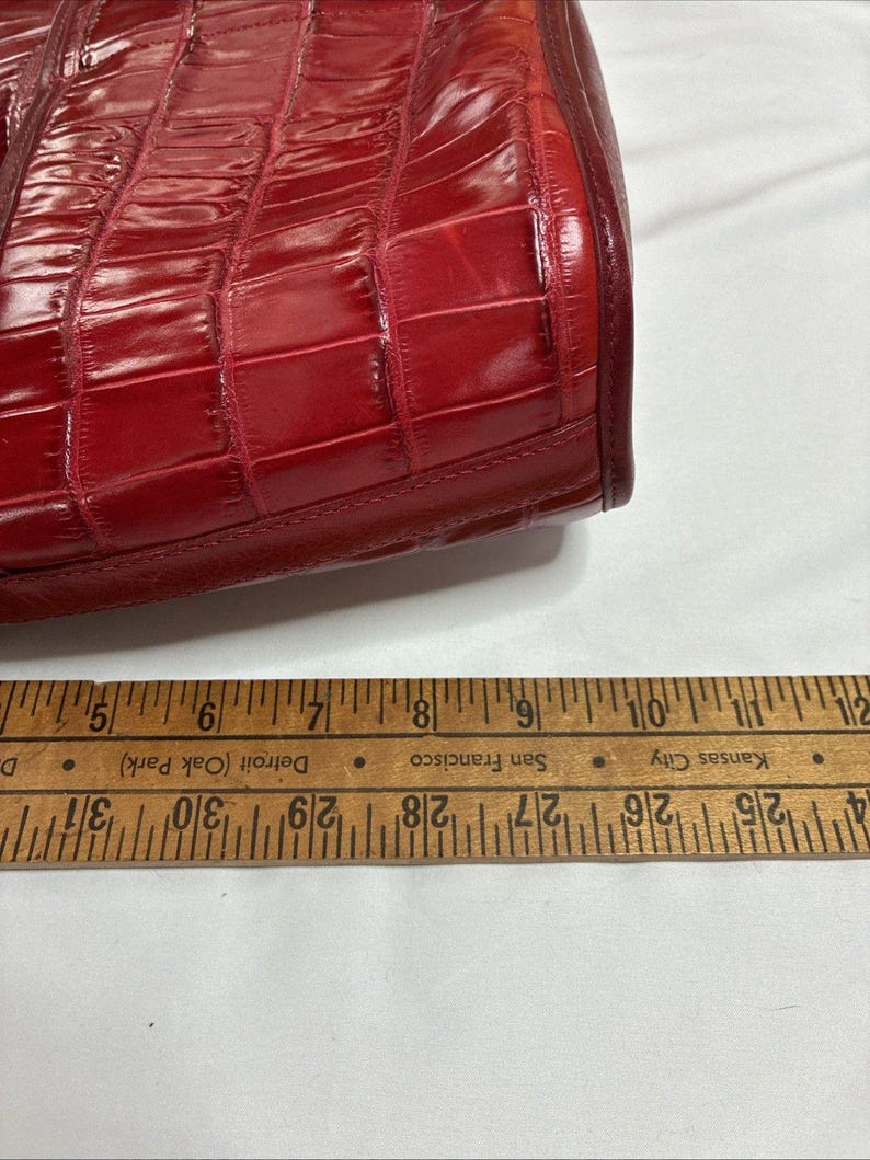 Vintage Brighton Penelope Bucket Shoulder Bag Croc Embossed Red Leather Purse image 7