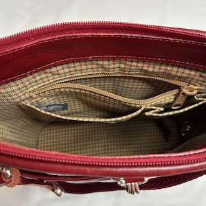 Vintage Brighton Penelope Bucket Shoulder Bag Croc Embossed Red Leather Purse image 5