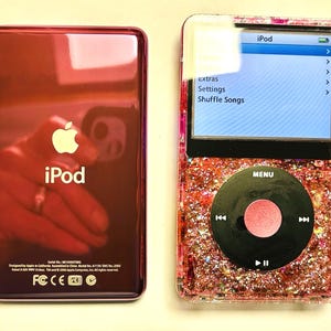 Apple iPod Classic di settima generazione / SSD da 2 TB con Bluetooth / Ricarica rapida USB-C / Batteria potenziata Mega / Completamente ricondizionato / Edizione rara
