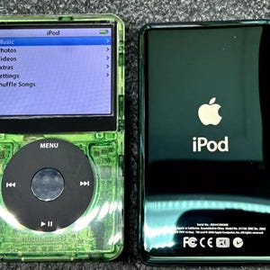 整備済みiPod Classic 第5.5世代 | 2TB SSD、Bluetooth、USB-C、大容量バッテリー搭載