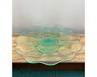 Vintage uranglas 11,5" scalloped kakfat grön vaselin piedestal tallrik