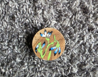 Floral Wood Tokens