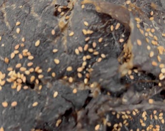 UME SESAME SEEDS Beef Jerky