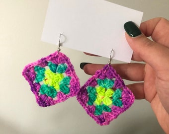 Crocheted Taco Bell granny square earrings. 90's nostalgia, statement earrings. Retro, neon earrings. Dangle earrings, retro jewelry.