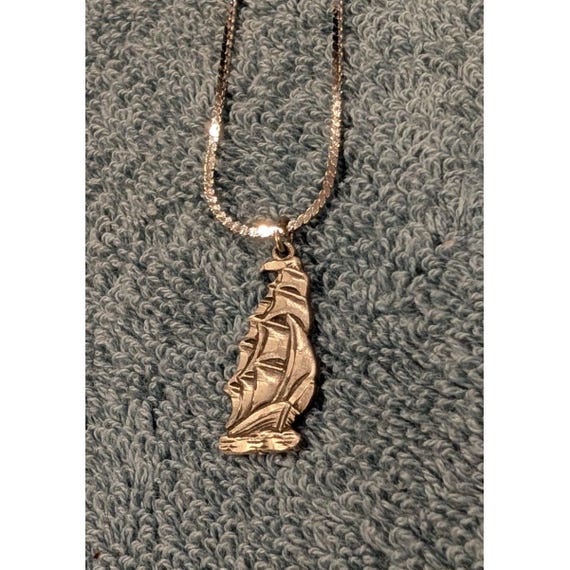 Vintage Fine Pewter Sailing Ship Pendant Necklace Nautical Tall Ship Silver Tone