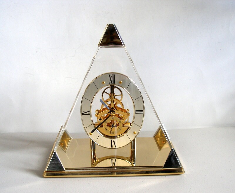 Vintage SEIKO Pyramid Skeleton Clock Quartz Model QAW109G Etsy
