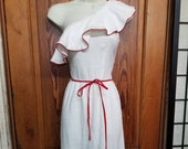 WHITE PARTY DRESS Sexy Unique 70 39 s White Red Piping One Shoulder Dress Salsa Dancer Dancing Wedding Studio 54 Spring Summer 80 39 s Ruffle 8