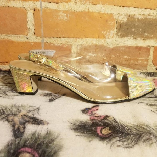 RETRO CINDERELLA HEELS // Vintage 60s Clear Plastic Jelly Heels Magdesians California Babe Mod Beatnik 70s Iridescent Gold Wedding Bride 8.5