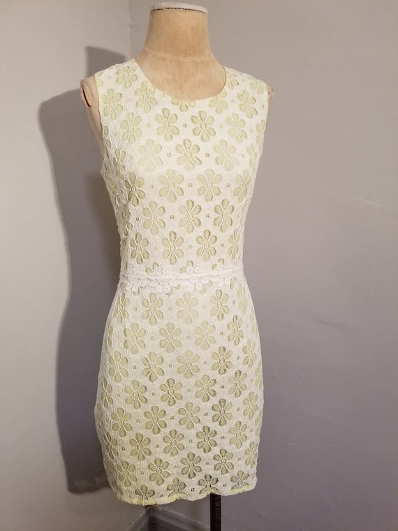 NOT FOR SALE // Esley Crochet Dress  Vintage 90's… - image 5