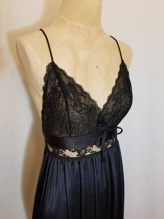 GILEAD BLACK SLIP // Vintage Lingerie 70's Sexy L… - image 2