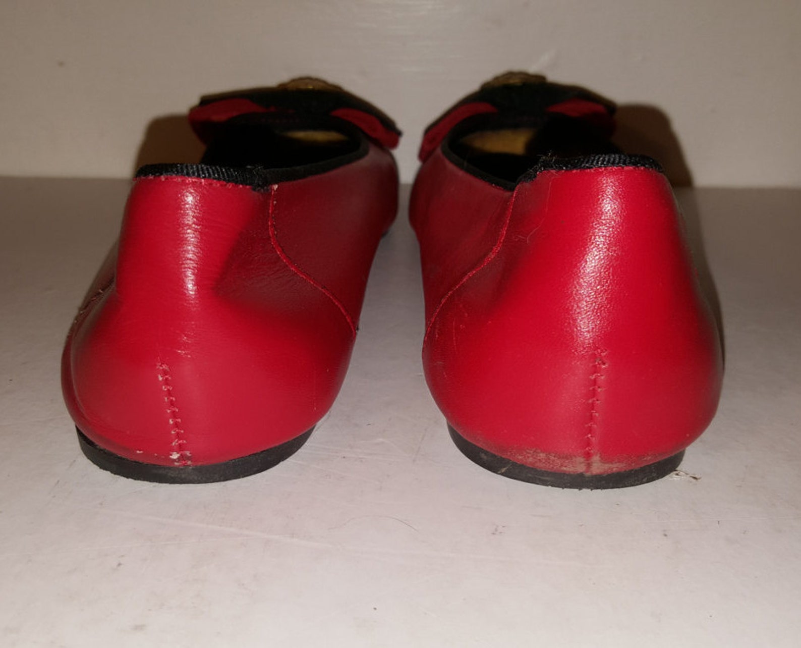 the red shoes // 9 west ballet flats 80's suede 9&co. bow shoes 90's leather size 7.5