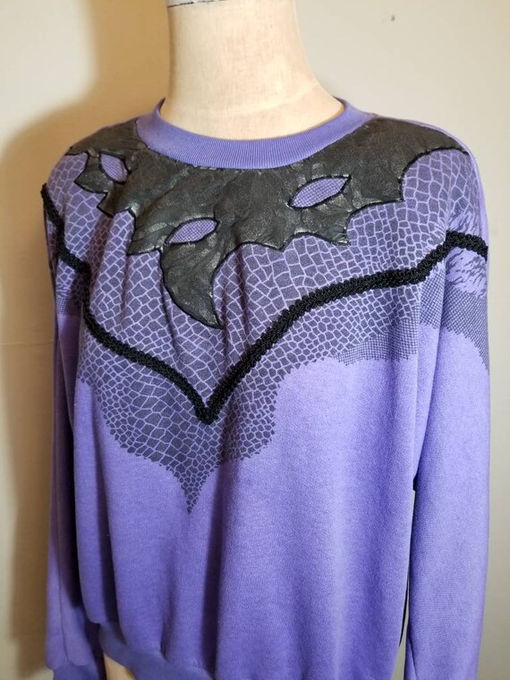 VINTAGE PURPLE SWEATSHIRT // Retro 80's Extravaga… - image 4