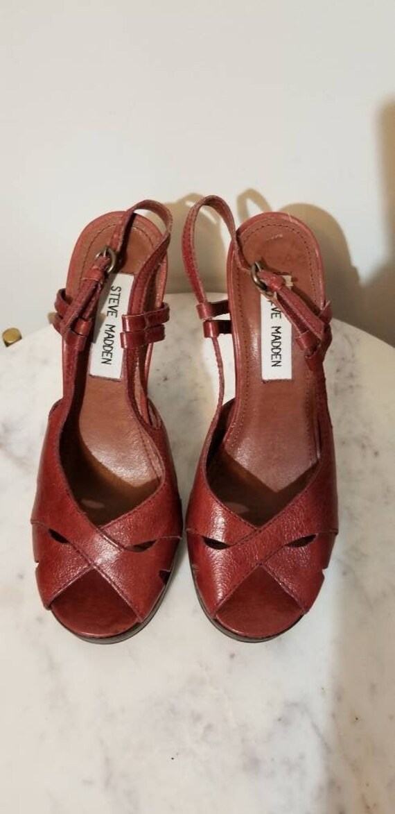 steve madden criss cross sandals