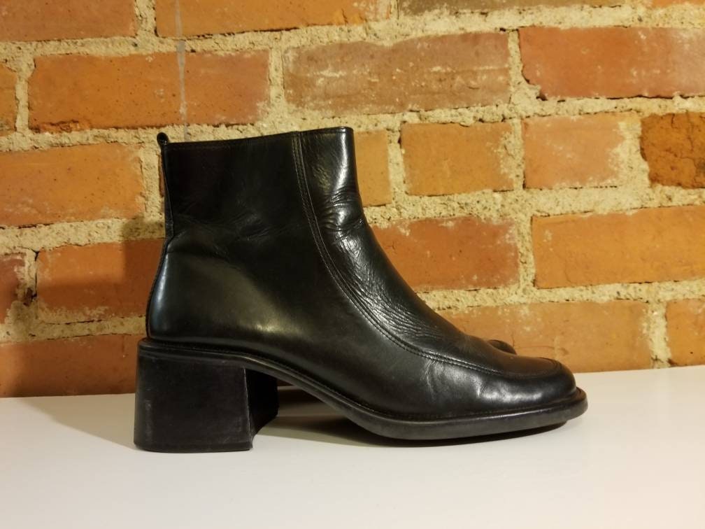 Vintage 90s Y2k Diba Black Leather Square Toe Chunky Heel Bratz Ankle Boots  8 -  Canada