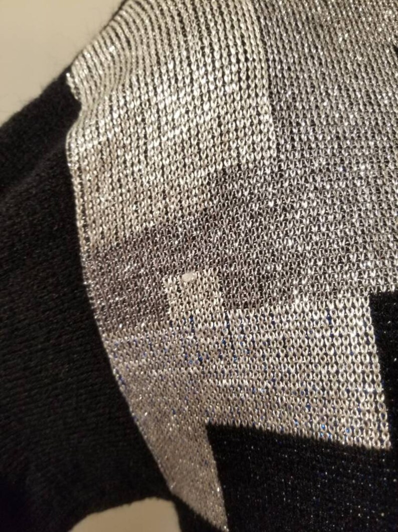 METALLIC GEOMETRIC SWEATER // Vintage 70's Mademoiselle Knitwear Lurex ...