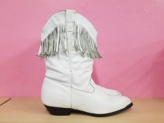 WHITE FRINGE BOOTS // 80's Sexy Leather Fringe Dur