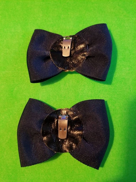 NAVY SHOE CLIPS // Vintage Bow Gold Chain Accents Cli… Gem