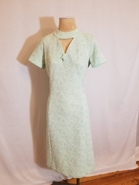 MINT GREEN DRESS // Vintage 60's Thick Knit Textu… - image 5