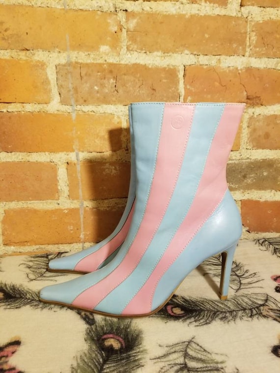 NOT FOR SALE // Bubblegum Pink & Baby Blue Boots C