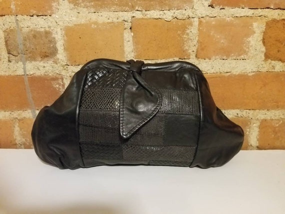 VINTAGE PATCHWORK CLUTCH // 80's Patchwork Leathe… - image 4