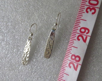 Boucles d’oreilles pendantes en perles de pagaie martelées en argent sterling, finition brillante, faites à la main, entièrement naturelles, féminines, modernes, hypoallergéniques, sans nickel