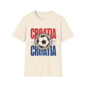 Camiseta de fútbol de Croacia / Camiseta para aficionados al fútbol / Camiseta con el nombre de Croacia / Regalo unisex para seguidores imagen 5