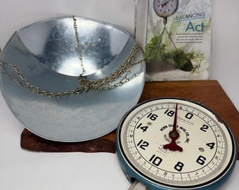 Penn Scale Mfg Co Vintage Hanging Produce Scale 20lb Series 820 Galvanized Scoop
