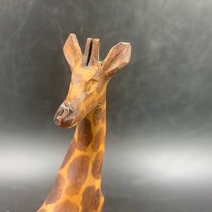 Giraffes Carved Wooden Standing Figure and Giraffe Bowl Set of Two Vintage image 6