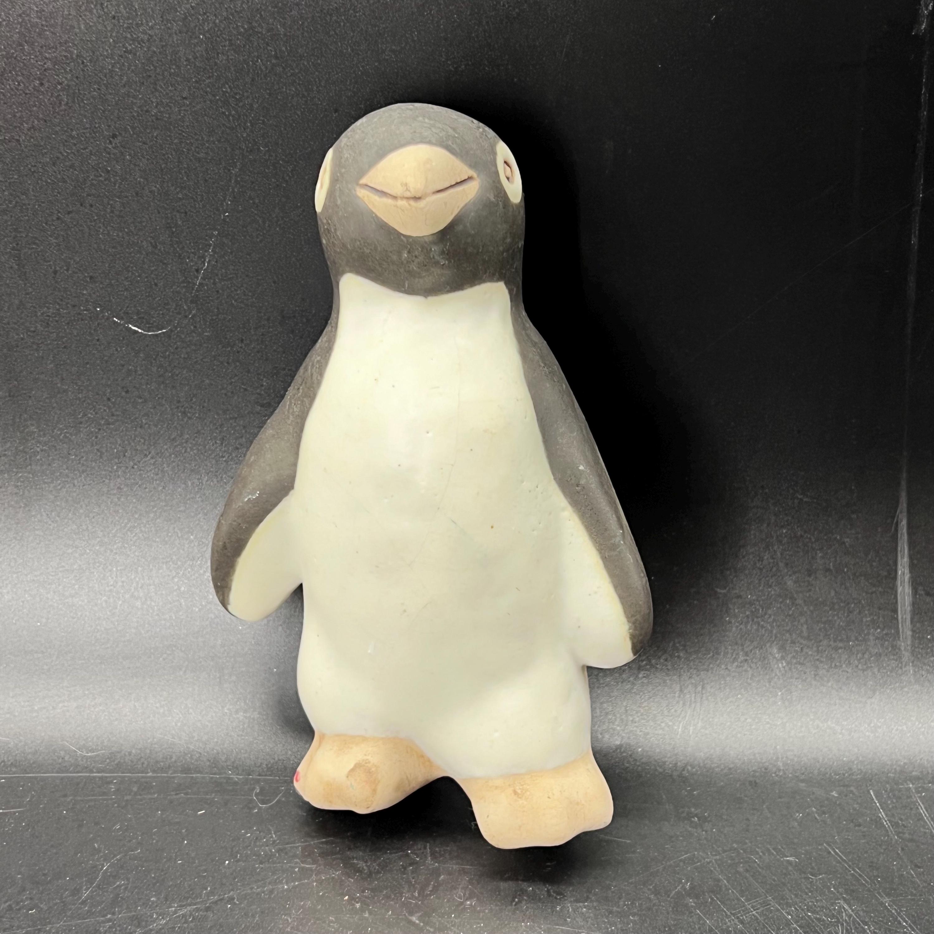Vintage Monterey Bay Aquarium Pottery Penguin Figure (6.5