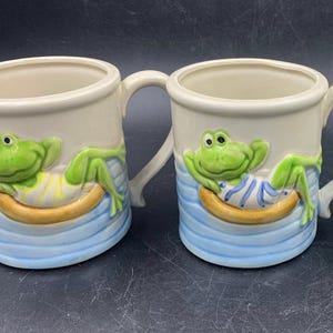 Otagiri Frogs on Rafts Coffee Mugs Rare Design Set of 2 FREE SHIPPING