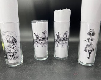 Fishs Eddy Alice in Wonderland Drinking Glasses Tumblers sold as 2 Sets of 2 Free Shipping