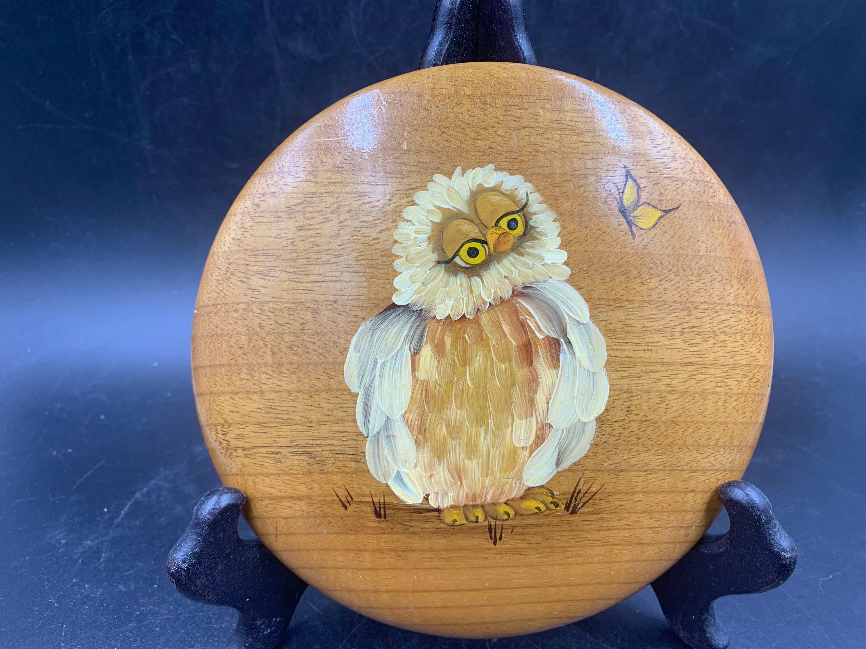 Vintage Oregon Myrtlewood Owl Painting - Signed Wall Plaque 6”