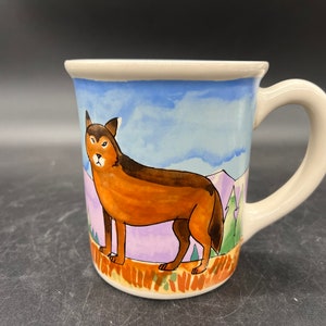 Natural Wonders Wolf 16oz Mug Howling Wolves Illustration C & R Thailand Vintage image 1