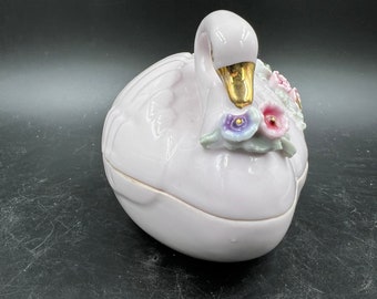 数量は多い  China Bone Fine Japan Kelvin Vintage Covered Lidded Swan 小物