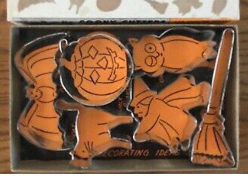 Halloween Trick or Treat Halloween Cooky Cookie Cutters in Original Box Bottom No Top For Decor image 3