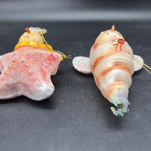 Hand Painted Snowmen Sea Angels Christmas Tree Ornaments Seashells Beachy Pastels Pair image 5