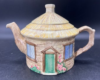 Crown Winsor England Croft Cottage Teapot Vintage