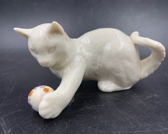 Lenox China Jewels Cat with Jeweled Ball, 1991