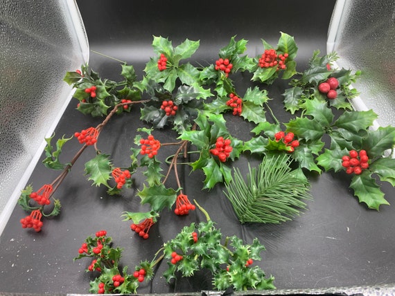 Vintage Plastic Christmas Floral Picks, 15 Total, Green Holly and Berries 