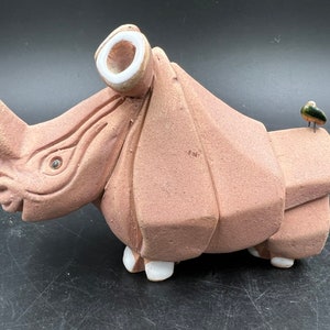 Artesania Rinconada Classic Rhinoceros Rhino Hand Carved Retired Signed Vintage Sandstone image 3