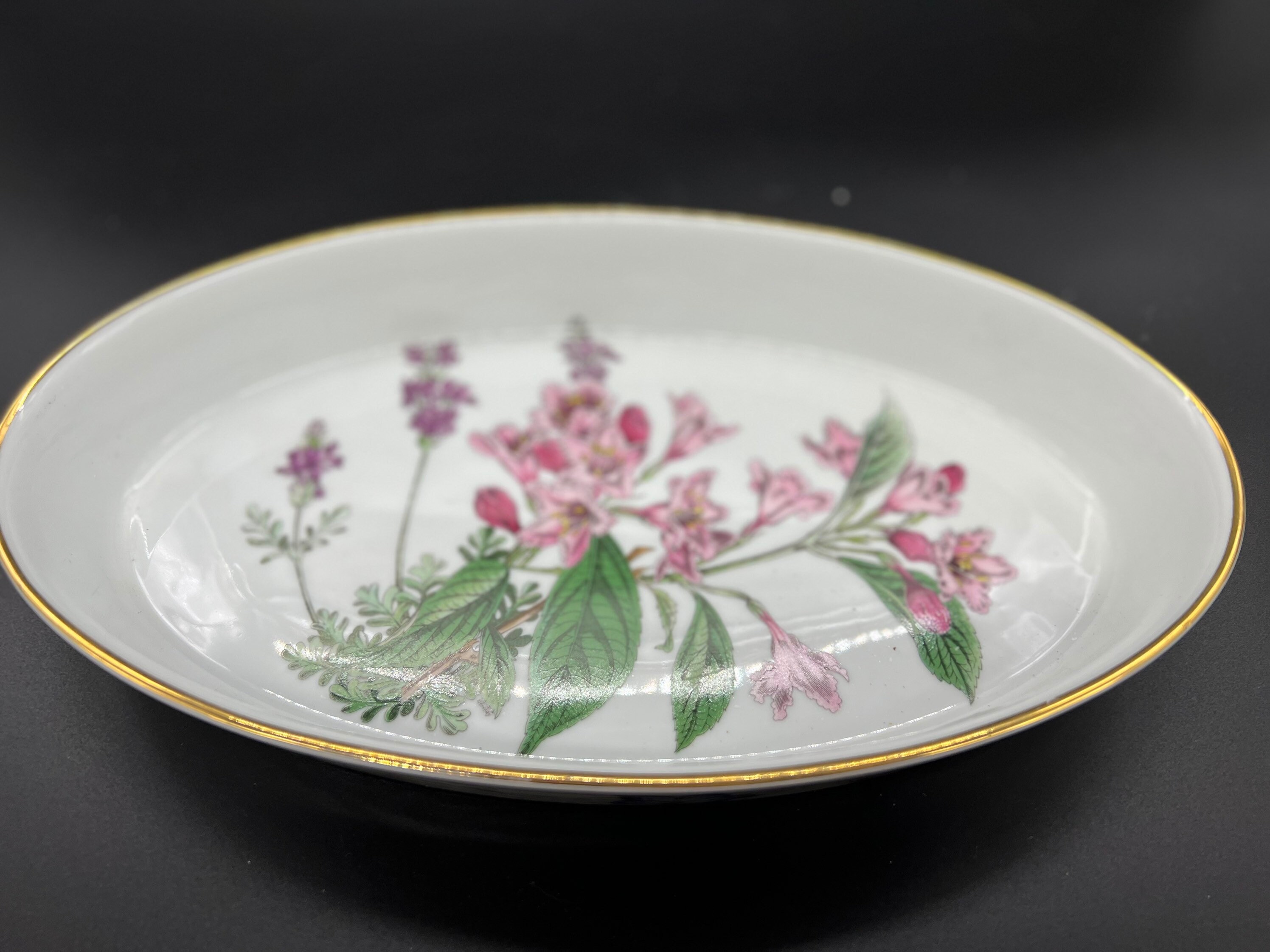 Vintage Spode Stafford Flowers Oval Casserole Dish, Gold Trim Bone