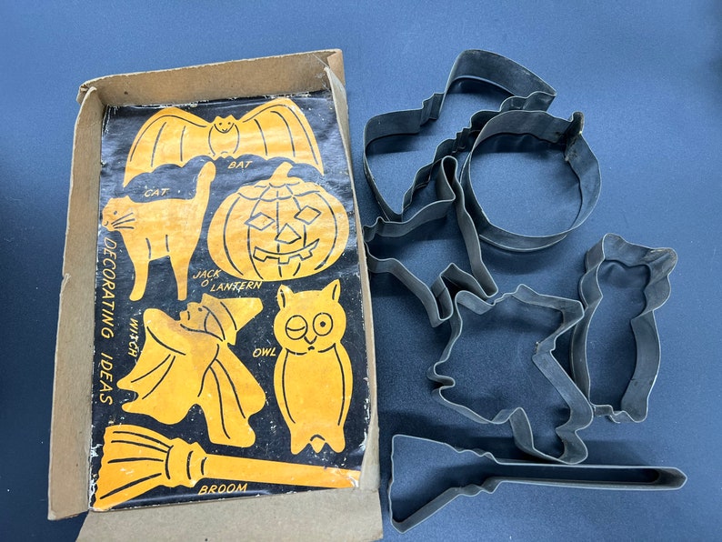 Halloween Trick or Treat Halloween Cooky Cookie Cutters in Original Box Bottom No Top For Decor image 2