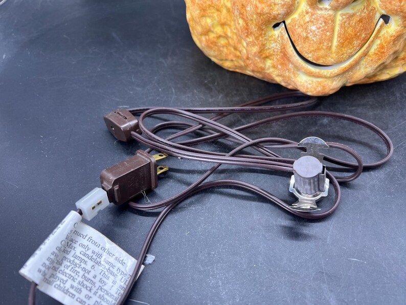 Halloween Anthropomorphic Jack O Lantern Lamp Pumpkin Large Vintage