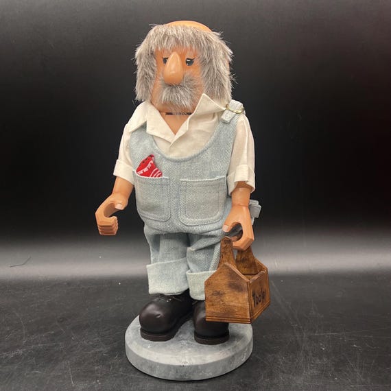 Zim's Heirloom Collectibles the Handiest Man 1999 Nutcracker With