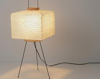 Lampe trépied japonaise en papier de style Akari