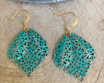 Leaf earrings, patina earrings, turquoise leaf earrings, dangle earrings, brass earrings, drop earrings, turquoise patina leaf earrings