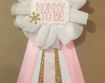Mom to be badge | Etsy