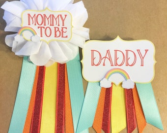 Mom to be badge | Etsy