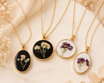 Pressed Flower Necklace – Real Pressed flower, Resin Flower Pendant, Dainty Floral Jewelry, Crecent Flower Gift for Her, Mom Gift