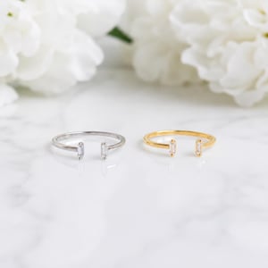 Offener Ring, verstellbarer Ring in Gold und Silber, minimalistischer Baguette-Ring, zierlicher offener Ring, moderner Stapelring, Geschenkidee für sie, Weihnachtsgeschenk